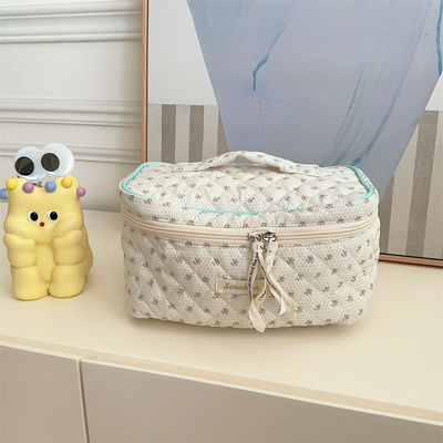 Logo personnalisé Accepté Sac de maquillage en coton à fermeture à glissière gonflé pour les cosmétiques pour femmes