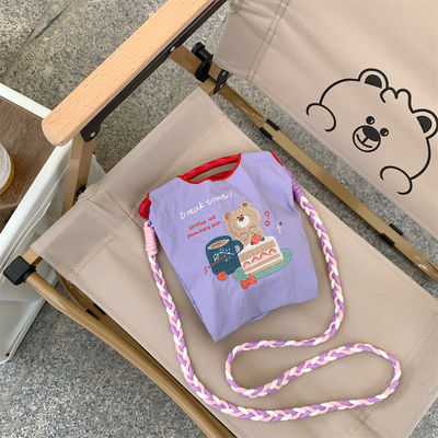 Le plus récent sac à main à la mode avec une broderie d'ours exquise