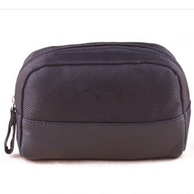 échantillon grande capacité séparation humide et sèche sac de toilette imperméable polyester homme sac de rangement avec logo personnalisé