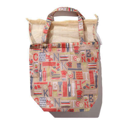 Logo personnalisé Accepté Polyester Patchwork Mesh Drainstring Bags pour les besoins cosmétiques du maquillage