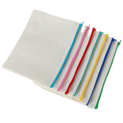 Logo personnalisé imprimé sur toile Fermeture à glissière Sac de maquillage blanc pour les voyages et le stockage de cosmétiques