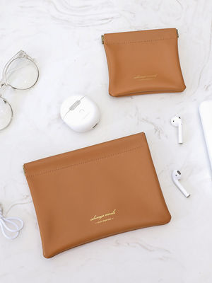 Logo personnalisé Imprimer petit sac de rangement en cuir en PU avec motif de lettre et logo personnalisé
