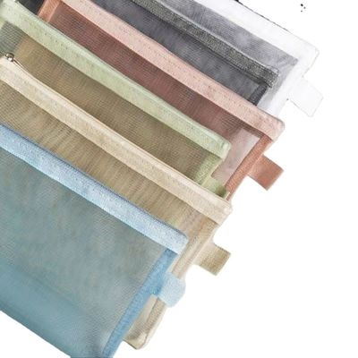 La vie quotidienne de l'école Sacs en maille personnalisés Sacs de maquillage Organisation de voyages cosmétiques Sacs de rangement
