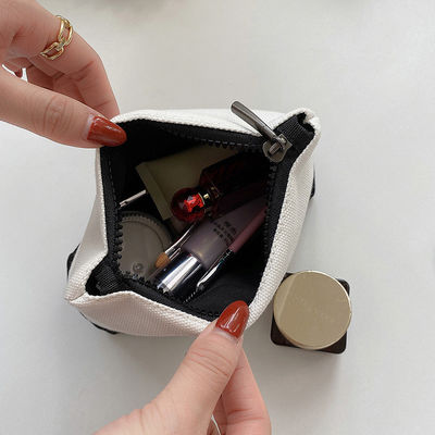 Sac cosmétique en toilette à motifs de lettres