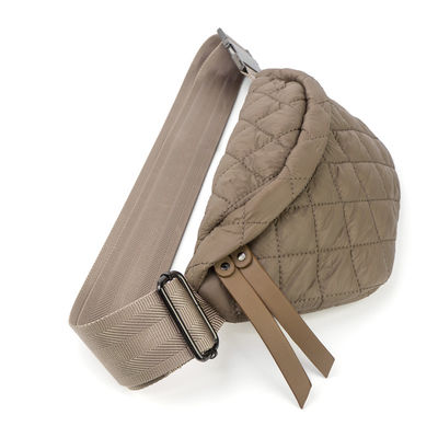 Sacs à main de mode à collier en couette Sacs de taille pour femmes Sacs à poches en nylon avec autre motif