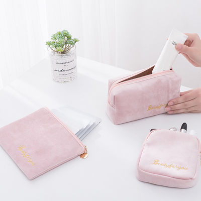 Logo personnalisé Sac de maquillage personnalisé Sacs à sacs ensemble de marque privée Sac cosmétique de velours