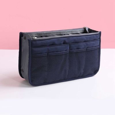 Sac de maquillage en feutre sur mesure avec poignées dures Le complément parfait à votre collection