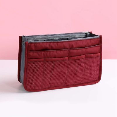 Sac de maquillage en feutre sur mesure avec poignées dures Le complément parfait à votre collection