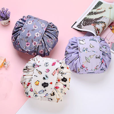 Sac de maquillage pratique et à la mode pour l'organisation des cosmétiques