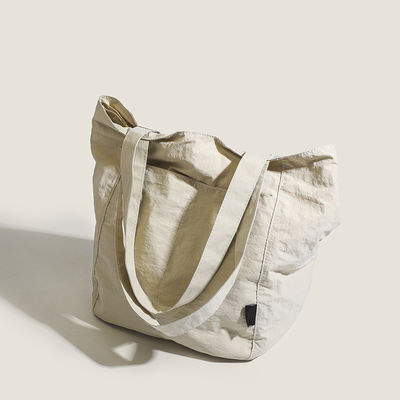 Sac de shopping à grande capacité avec conception personnalisable et matériau en nylon étanche