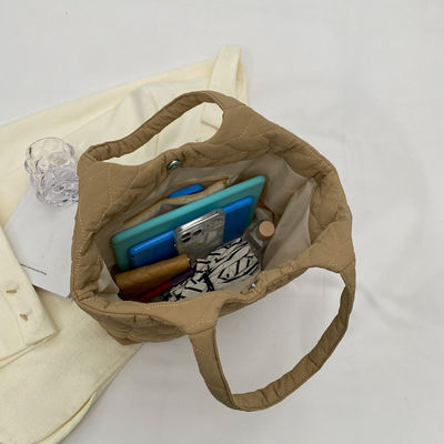 Cadeaux réutilisables Sacs à main pour femmes en collier d'hiver