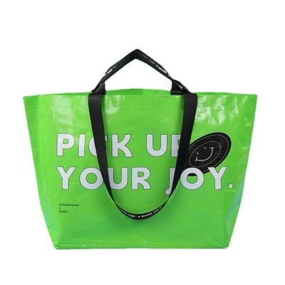 Cadeaux pour toutes les saisons Sac à dos en PP tissé avec imprimante de logo personnalisé