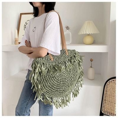 Acceptable OEM/ODM Sacs à épaule en paille à franges semi-circulaires d'été pour plage artisanale