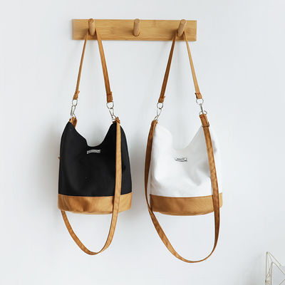 Sac à dos en coton à fond rond pour des achats à la mode et fonctionnels