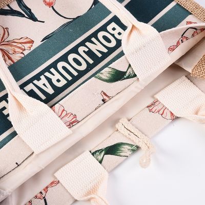 Des sacs à jute personnalisent des sacs à poudre réutilisables pour une taille moyenne sur le marché bangladais