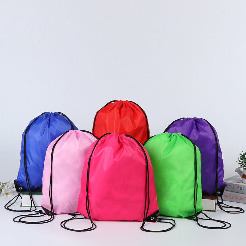Sac à cordes en flanelle d'entreprise pour une épaule simple et une école personnalisée