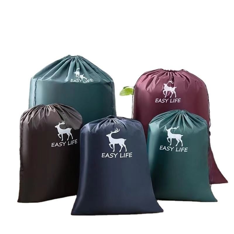 Sac de linge en nylon polyester à corde de couleur personnalisé pour le stockage à domicile et en vrac
