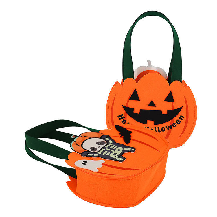 Sac en forme de citrouille en feutre pour la collecte de bonbons ou de jouets lors de la célébration d'Halloween