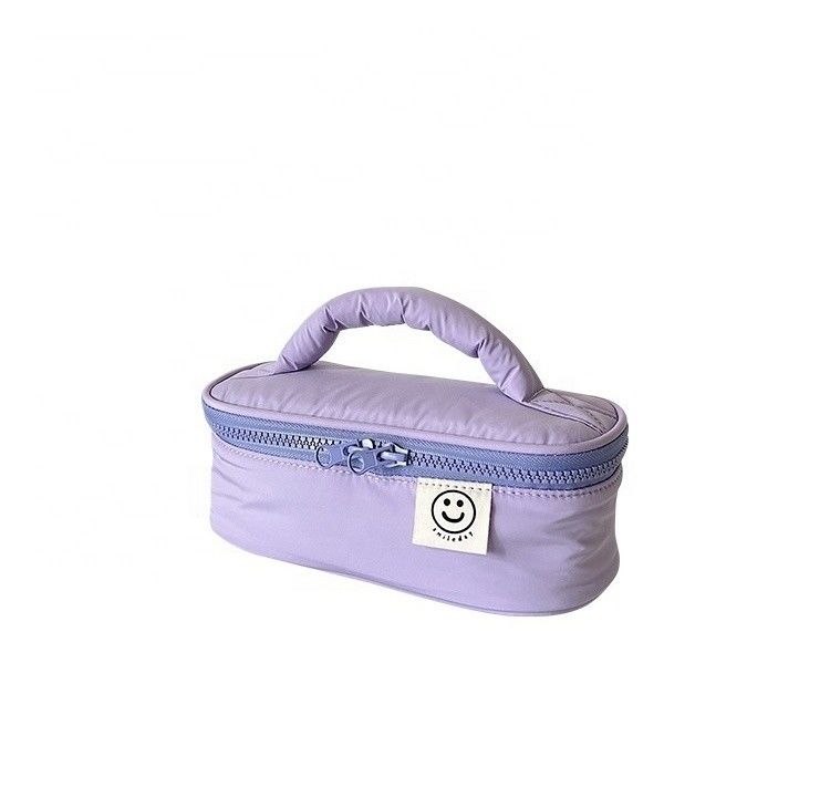 Sac de maquillage en polyester coréen sur mesure pour le stockage de printemps livraison dans 15 jours