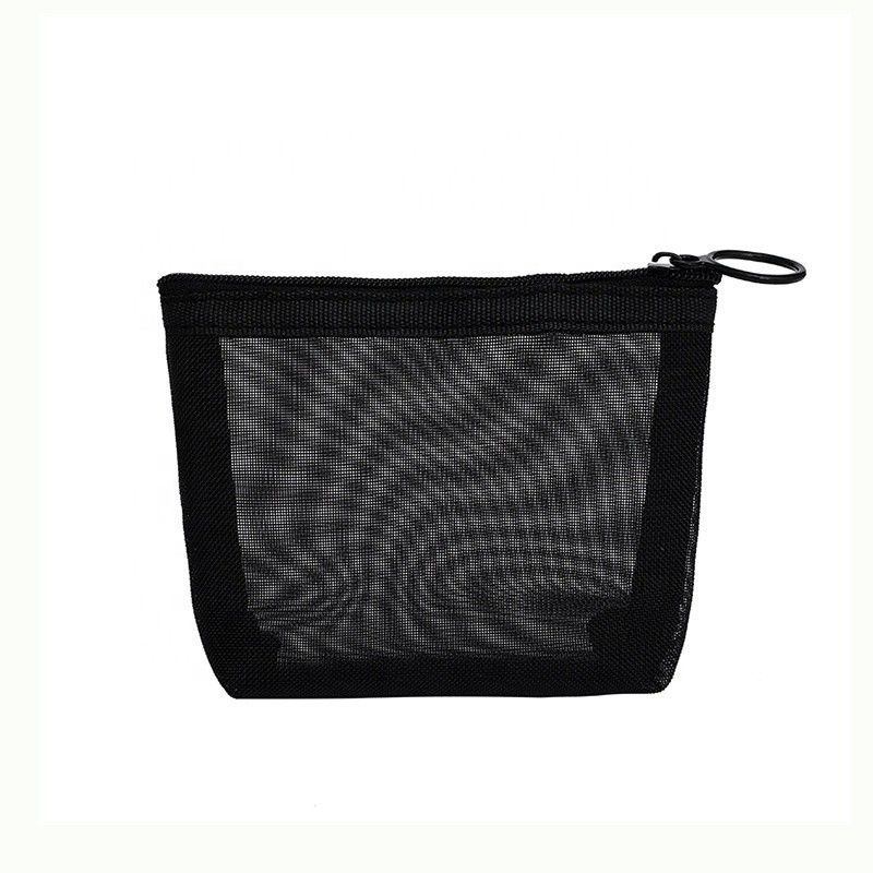 Un sac de maquillage en trois pièces simple et pratique