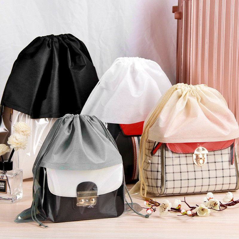Le sac d'emballage en tissu non tissé pour sacs à main et chaussures